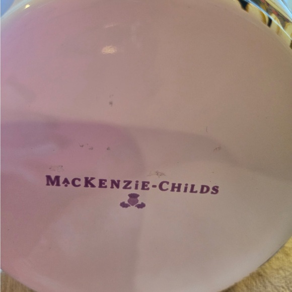 MACKENZIE-CHILDS 10" Tall Enamel Vase Blue Wildflowers 6" Dia EUC - Picture 4 of 4